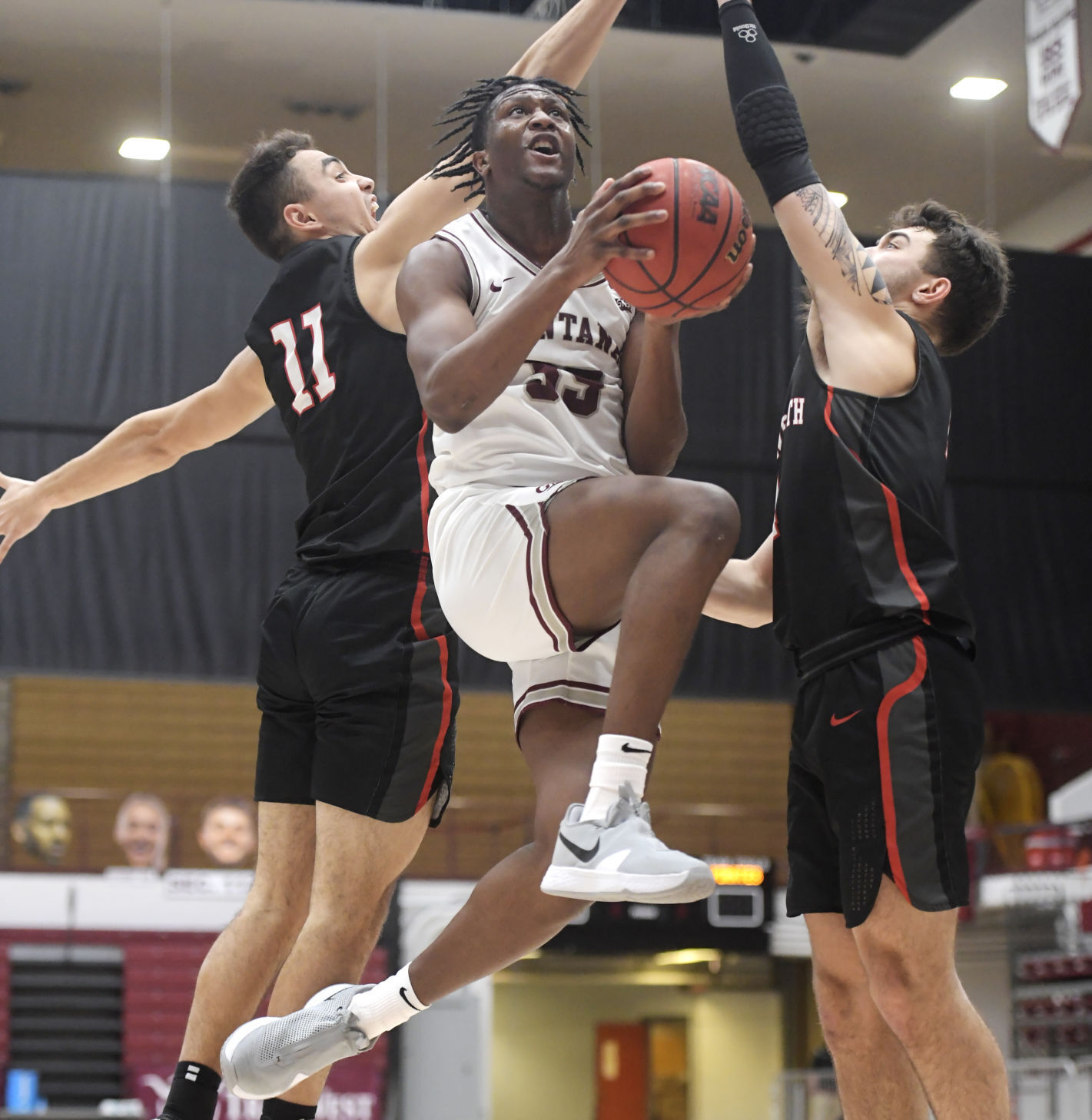 Montana basketball vs. Whitworth